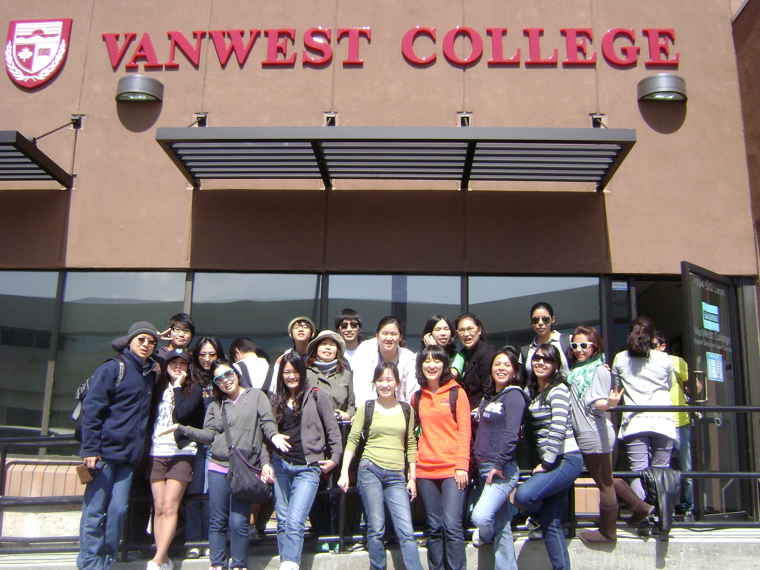 01_vanwest_college_kelowna_campus